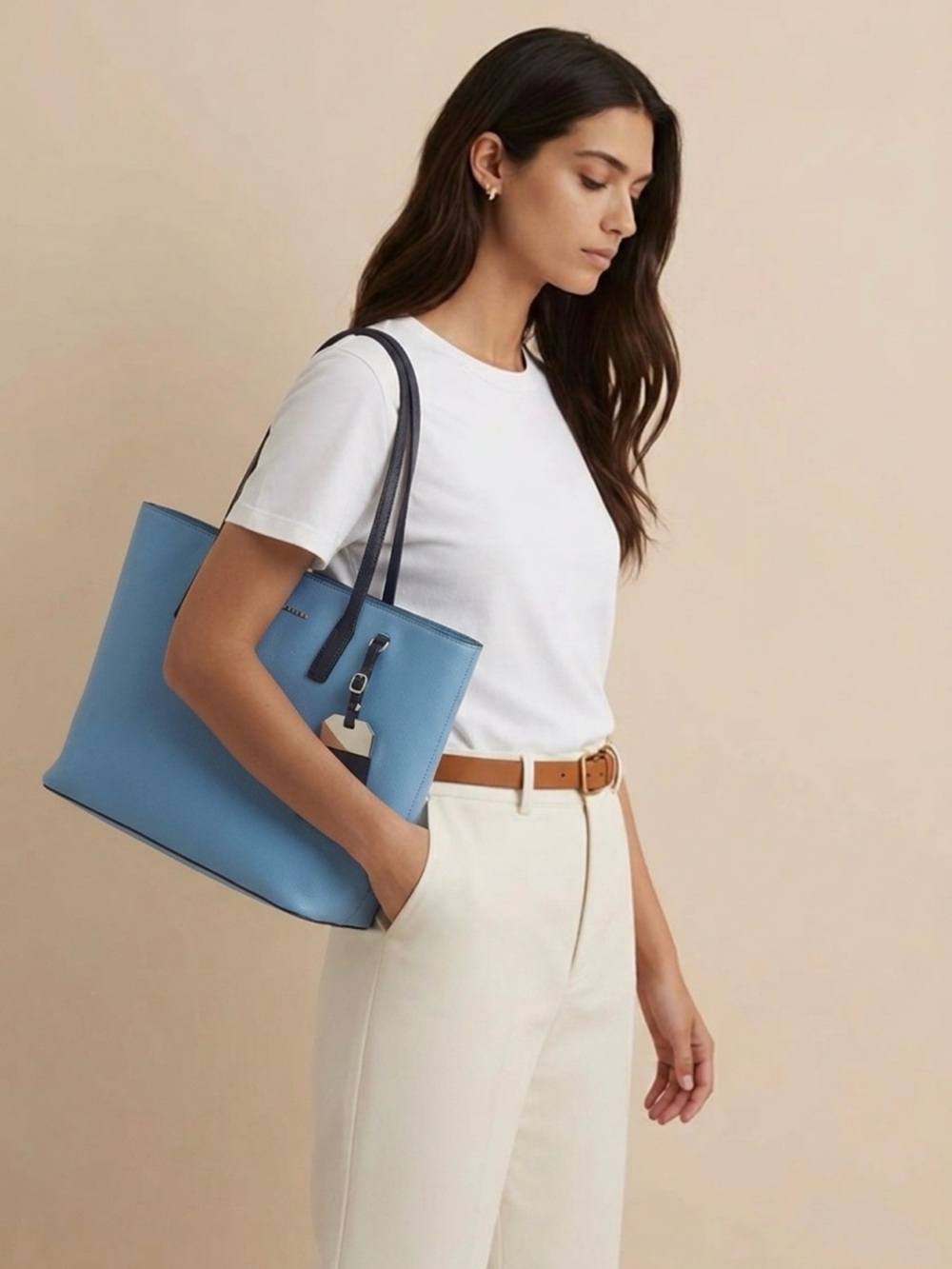 MARC Jacobs Blue Leather Tote Bag with Contrast Straps EUC